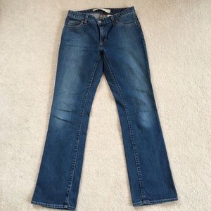 GAP Women’s Bootcut Denim Jeans – Medium/Dark Wash | Size 4